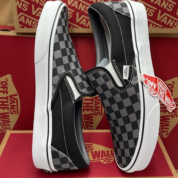 Vans Men’s Classic Slip-On Black/Pewter Checkerboard 
VN000EYEBPJ
Sneakers - Picture 11 of 16